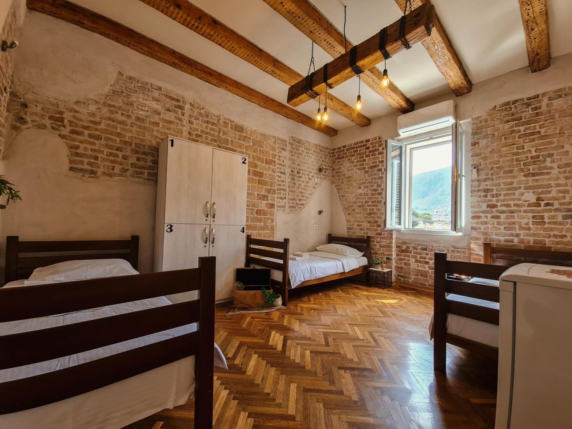 Step To Kotor Bay Guesthouse Esterno foto