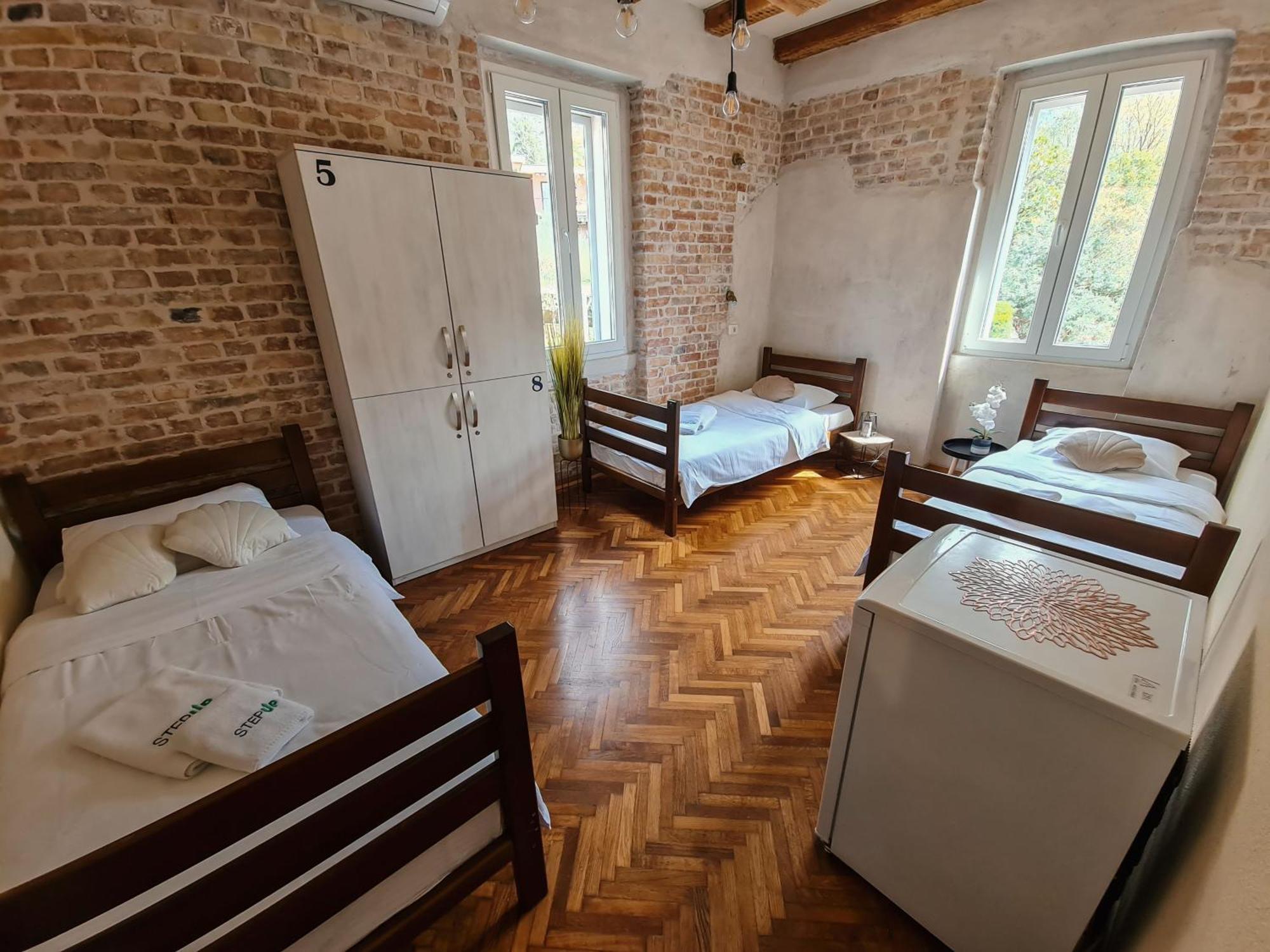 Step To Kotor Bay Guesthouse Esterno foto